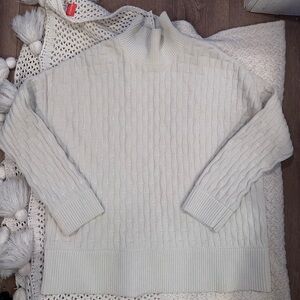 LULULEMON OVERSIDED SMALL TURTLE NECK Women's Cream Sweater